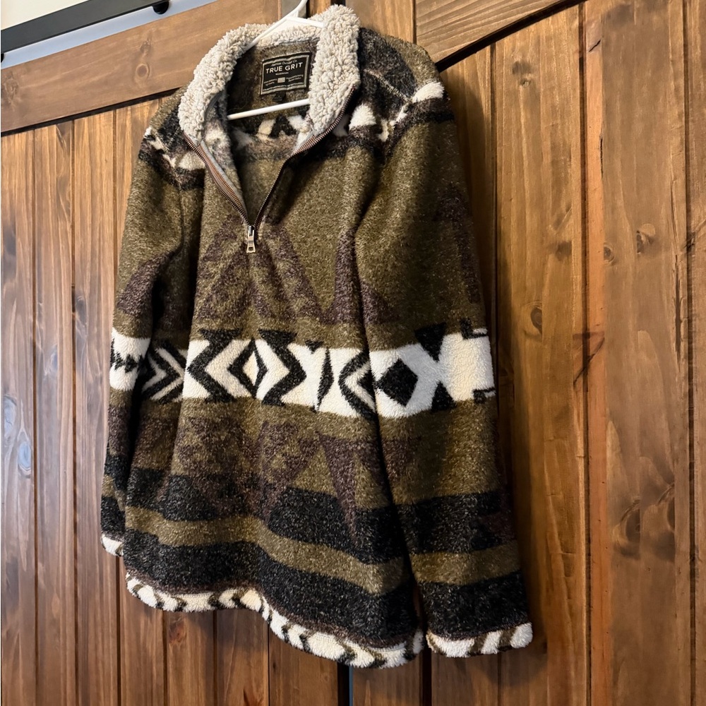 True Grit Aztec pullover - Picture 2 of 8